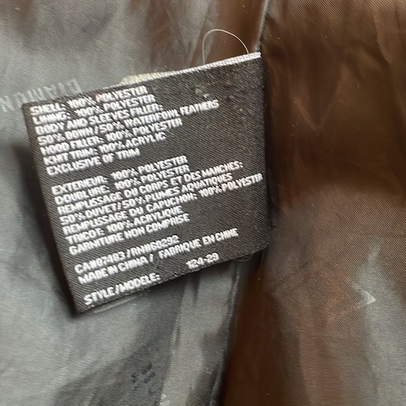 Fur trim coat - Picture 15 of 15